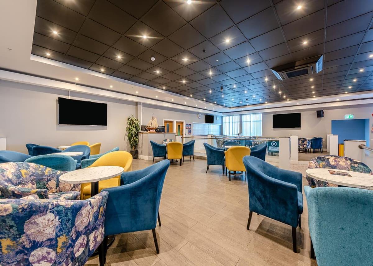 Riverside Caravan Holiday Park Богнър Реджис Екстериор снимка